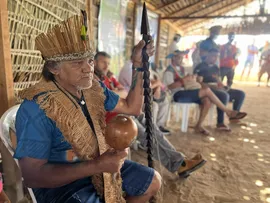 ÀS VÉSPERAS DA COP 30, POVOS INDÍGENAS DENUNCIAM AVANÇO DA INDÚSTRIA DO PETRÓLEO E GÁS SOBRE SEUS TERRITÓRIOS