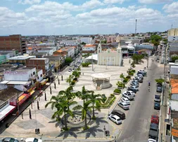 NATAL LUZ 2025 IMPULSIONA ECONOMIA E LEVA HOTELARIA DE COITÉ À LOTAÇÃO MÁXIMA