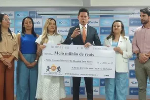 BISPO BRUNO LEONARDO DOA MEIO MILHÃO DE REAIS A UM HOSPITAL DE FEIRA DE SANTANA