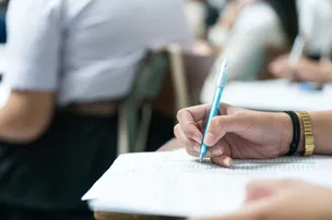 CONCURSOS OFERECEM SALÁRIOS DE ATÉ R$ 17,1 MIL; INSCRIÇÕES PARA ALGUNS TERMINAM NESTA SEGUNDA-FEIRA (13)