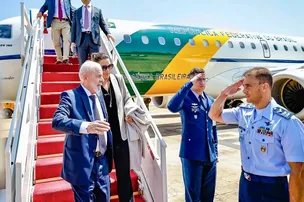 LULA RELATA PROBLEMAS NO AVIÃO DA FAB NO PARÁ