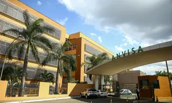 ANVISA DETERMINA RECOLHIMENTO DE PÓ E GLITTER DA MARCA 'ART DECOR', UTILIZADOS EM CONFEITARIA