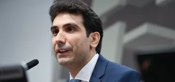 GALÍPOLO DIZ QUE SÓ VAI FAZER ALTERAÇÃO NA TAXA DE JUROS BASEADA EM DADOS