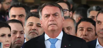 BOLSONARO PASSA POR AUDIÊNCIA DE CUSTÓDIA AO MEIO DIA DESTE DOMINGO