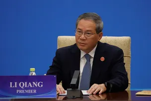 ECONOMIA DA CHINA ULTRAPASSARÁ US$ 23,8 TRILHÕES ATÉ 2030, DIZ PRIMEIRO-MINISTRO
