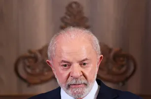 DE VOLTA, LULA ENFRENTA DEFINIÇÃO SOBRE SUCESSOR DE BARROSO E SANÇÃO DA ISENÇÃO DO IR