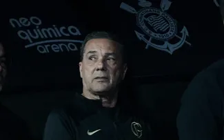 LUXEMBURGO ANUNCIA APOSENTADORIA COMO TÉCNICO E EXPLICA MOTIVO
