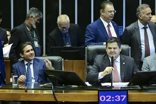 CONGRESSO DERRUBA VETOS SOBRE LICENCIAMENTO AMBIENTAL E GOVERNO REAGE