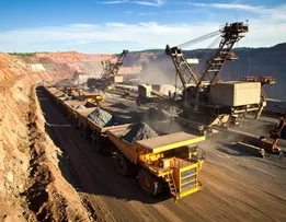 MINÉRIO DE FERRO NEGOCIADO NA BOLSA DE DALIAN RECUA 0,38%, A US$ 110,86 A TONELADA