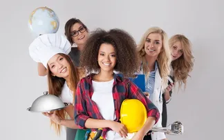PASSOU DOS 40? ESTAS SETE PROFISSÕES PODEM MUDAR SUA VIDA