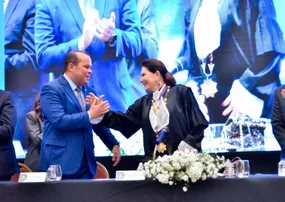 VICE-GOVERNADOR REPRESENTA O GOVERNADOR NA POSSE DA NOVA ADMINISTRAÇÃO DO TRT-BA
