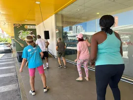 SUPERMERCADO PROMOVE AULÕES GRATUITOS DE ALONGAMENTO E DANÇA NESTE SÁBADO, 22