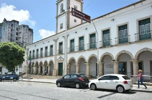 VEREADORES DE SALVADOR REAGEM À PRISÃO PREVENTIVA DE BOLSONARO
