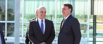MORAES DIZ QUE BOLSONARO É “REITERANTE NO DESCUMPRIMENTO DAS MEDIDAS” E VOTA PARA MANUTENÇÃO DA PRISÃO 