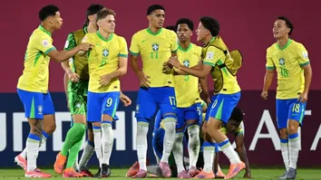 BRASIL DERROTA A FRANÇA NOS PÊNALTIS E AVANÇA PARA ÀS QUARTAS DE FINAL DO MUNDIAL SUB-17