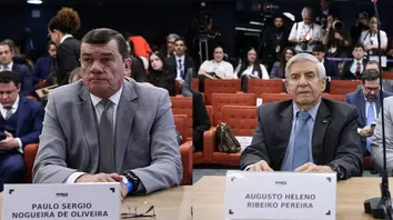 MORAES MANDA HELENO, PAULO SÉRGIO E GARNIER PARA PRISÃO MILITAR