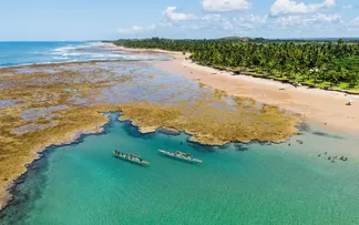PONTO TURÍSTICO DA BAHIA PROÍBE BEBIDAS EM GARRAFAS DE VIDRO DESCARTÁVEIS