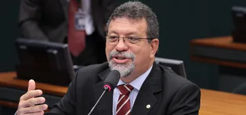 FLORENSE GARANTE INICIO DAS OBRAS DA PONTE SALVADOR ITAPARICA PARA JUNHO DE 2026 E FALA SOBRE ALIENAÇÕES NO ESTADO; VEJA AQUI