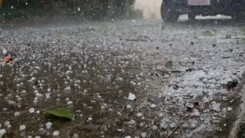 INMET EMITE ALERTA DE TEMPESTADE COM GRANIZO PARA MAIS DE 70 CIDADES DA BAHIA