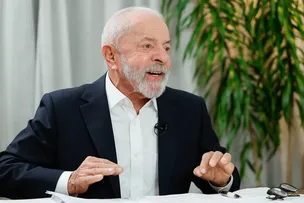 LULA AFIRMA QUE SONHA EM CRIAR EMPRESAS PÚBLICAS PARA DISTRIBUIÇÃO DE GÁS, COMBUSTÍVEL E TRANSMISSAÕ DE ENERGIA ELÉTRICA