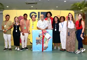 ARENA FONTE NOVA HOMENAGEIA GILBERTO GIL COM EXPOSIÇÃO DE OBRAS DA APAE DE SALVADOR