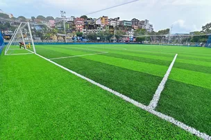 NA VÉSPERA DE NATAL, PREFEITURA ENTREGA ARENA JOÃO MANGABEIRA, 92º CAMPO COM GRAMA SINTÉTICA DE SALVADOR