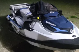 ACIDENTE ENTRE JET SKI E BARCO DEIXA UM MORTO E UMA MULHER FERIDA NA RIBEIRA
