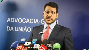 MINISTRO DE LULA DIZ QUE ATRITO ENTRE GOVERNO E SENADO POR INDICAÇÃO DE MESSIAS É “PONTUAL”
