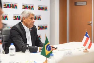 JERÔNIMO DEFINE LICITAÇÃO PARA COMPRA DE DOIS NOVOS FERRIES