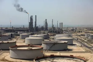QUEDA DE MADURO: OPEP+ MANTÉM PRODUÇÃO DE PETRÓLEO ESTÁVEL