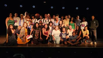 PALCO ABERTO DAS ESCOLAS CRIATIVAS BOCA DE BRASA LEVA APRESENTAÇÕES GRATUIRAS A BAIRROS DE SALVADOR