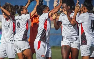 APÓS SEIS ANOS, VITÓRIA VOLTA À SÉRIE A1 DO FUTEBOL FEMININO