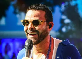 ALEXANDRE PEIXE DESEMBARCA PELA PRIMEIRA VEZ COM O PROJETO AXÉZIN EM ILHÉUS
