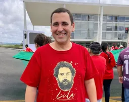 “O 8 DE JANEIRO ESCANCAROU ATÉ ONDE A EXTREMA DIREITA É CAPAZ DE IR PARA TENTAR DESTRUIR A DEMOCRACIA”, AFIRMA ÉDEN