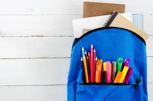 INÍCIO DO ANO ESCOLAR: EDUCADORA ORIENTA FAMÍLIAS SOBRE ECONOMIA DE MATERIAL ESCOLAR E ESCOLHA CONSCIENTE DA ESCOLA