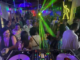 BALA FEST AGITA GREEN HOUSE COM GRANDES NOMES DA CENA NACIONAL