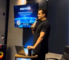 INFLUENCIADORES DIGITAIS, EMPREENDEDORES E LIDERANÇAS CRIATIVAS SE REÚNEM NO CAFÉ COM INFLUÊNCIA PARA TRANSFORMAR PROPÓSITO EM LEGADO NO BRASIL