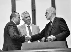 VICE-GOVERNADOR GERALDO JÚNIOR LAMENTA FALECIMENTO DE RAUL JUNGMANN