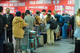 CARNAVAL DE SALVADOR 2026 DEVE ATRAIR MAIS DE 1,2 MILHÃO DE TURISTAS E MOVIMENTAR R$ 2,6 BILHÕES NA ECONOMIA