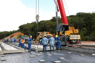 OBRAS DO VLT DE SALVADOR AVANÇAM E ENTRAM EM NOVA FASE COM INSTALAÇÃO DA VIA PERMANENTE NO TRECHO 2