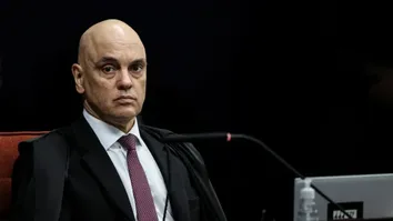 FAMÍLIAS DE CONDENADOS PELO 8 DE JANEIRO COBRAM ANDAMENTO DE DECISÃO NO STF SOBRE DOSIMETRIA DE PENAS
