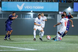 JOIA DO BAHIA, DELL CELEBRA PRIMEIRO GOL COMO PROFISSIONAL