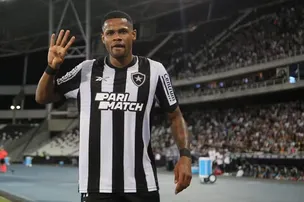 BAHIA NEGOCIA CONTRATAÇÃO DE JÚNIOR SANTOS, AUTOR DE GOL EM FINAL DA LIBERTADORES