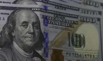 FED MANTÉM JUROS NOS EUA ENTRE 3,5% E 3,75% AO ANO E SINALIZA CAUTELA DIANTE DE INCERTEZAS ECONÔMICAS