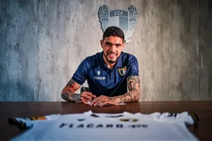 VITÓRIA REFORÇA DEFESA COM ZAGUEIRO QUE SE DESTACOU FORA DO PAÍS