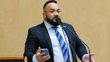 DEPUTADO DO PL ACIONA JUSTIÇA PARA TENTAR SUSPENDER ENCONTRO DO MST EM SALVADOR