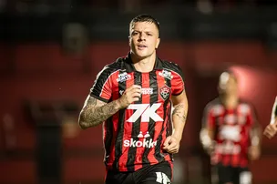 VITÓRIA GOLEIA JUAZEIRENSE POR 4X0 E IMPÕE FORÇA NO CAMPEONATO BAIANO