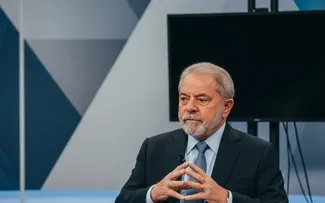 “NÃO É JUSTO ALGUÉM ENTRAR COM 35 ANOS E FICAR ATÉ 75”, DIZ LULA SOBRE MANDATO DO STF