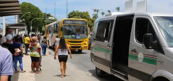 BAHIA BATE RECORDE EM INFORMALIDADE NA GERAÇÃO DE EMPREGOS, DIZ IBGE