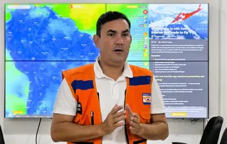 PREFEITO GUSTAVO CARMO SUSPENDE FUZUÊ ALAGOINHAS APÓS CHUVAS INTENSAS